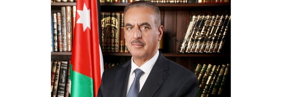 رر مجلس ادارة الاتحاد الأردني لشركات التأمين في جلسته المنعقدة يوم الثلاثاء بتاريخ 2025/6/3  اختيار السيد رضا دحبور ليكون عضوا  سابعا في مجلس إدارة الإتحاد الأردني لشركات التأمين لإكمال الدورة الثامنة عشرة للفترة من 2024-2028  خلفا للسيد وليد القططي مدير عام شركة المنارة الاسلامية للتأمين الذي استقال من شركته ومن عضوية مجلس ادارة الاتحاد اعتبارا من تاريخ 2025/5/31.  ويشغل دحبور منصب مدير عام شركة التأمين الإسلامية ولديه مسيرة حافلة بالنجاح وسنوات من الخبرة المتنوعة والخلفية المهنية الغنية بالعمل في عدد من ش