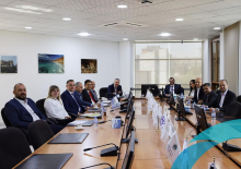 اجتماع مشترك  للجنة الاجتماعية مع مؤسسة انجاز لبحث سبل التعاون المشترك لنشر التوعية التأمينية بين طلاب الجامعات والمدارس ٣-٦-٢٠٢٤